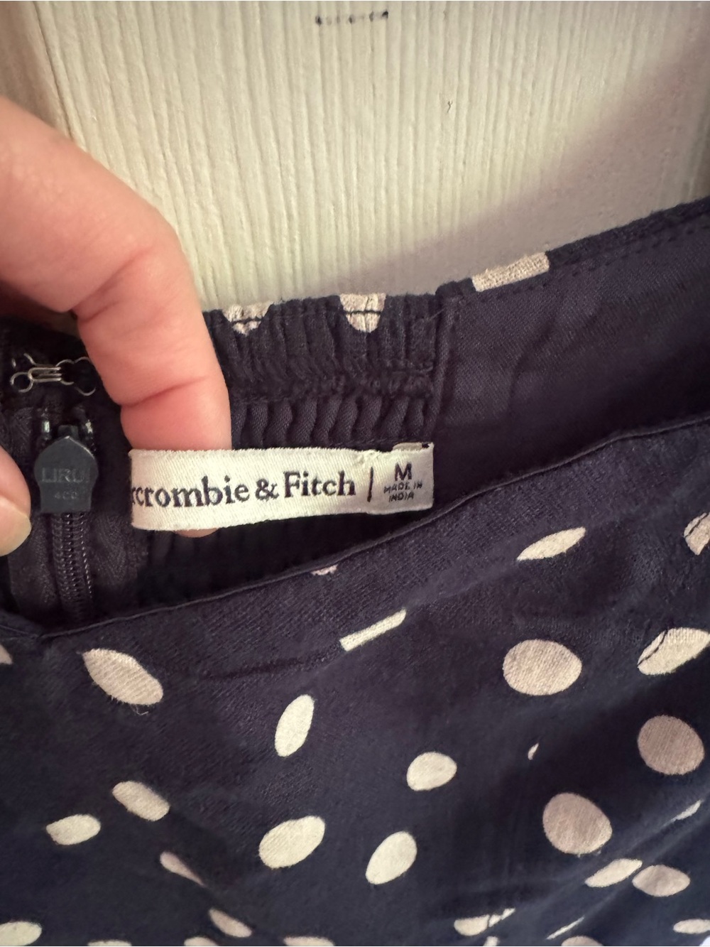 Abercrombie & Fitch Navy Polka Dot Mini Linen Dress size Medium - Picture 6 of 15